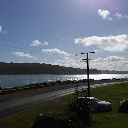 Karoro The Beach Front Bach With Views To Die For! Raglan Exterior photo